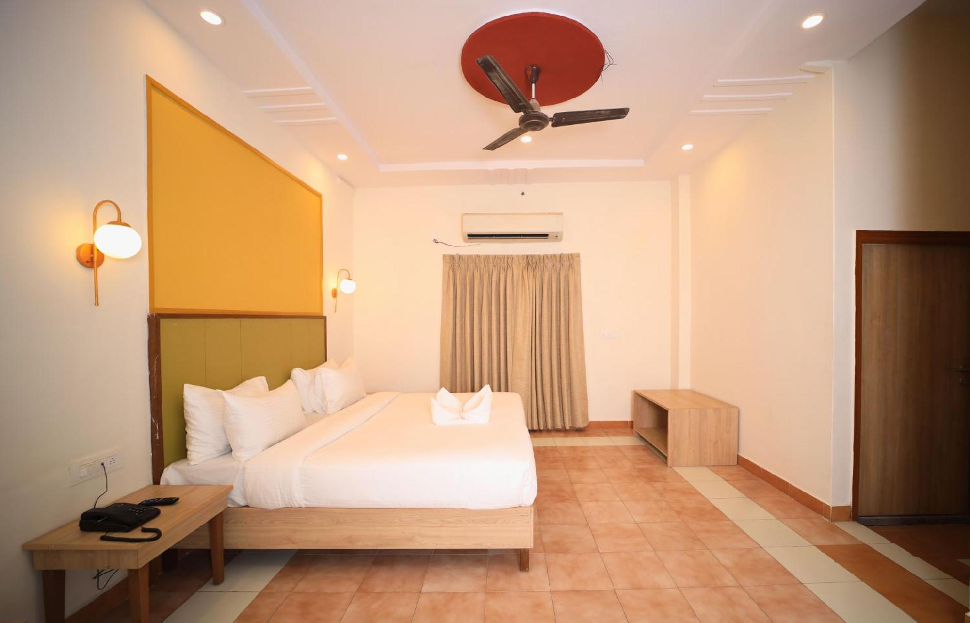 Kenth Hari Resort Dhaulpur By Shrigo Hotels Exterior foto